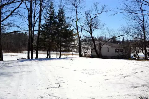 155 Klapmeyer Rd, Amsterdam, NY 12010 photo 17
