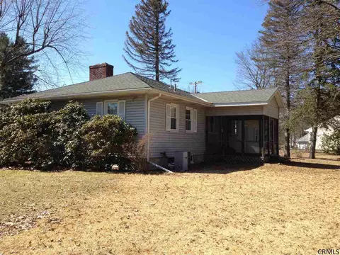 2 Wiggand Dr, Glenmont, NY 12077 photo 24