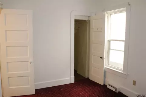 117 Edward St, Schenectady, NY 12304 photo 4