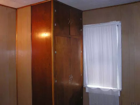 508 Chadwick Rd, Schenectady, NY 12304 photo 9