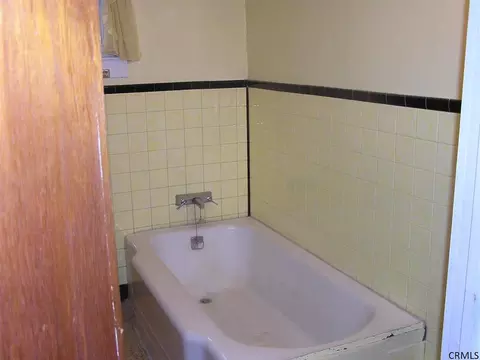 508 Chadwick Rd, Schenectady, NY 12304 photo 13