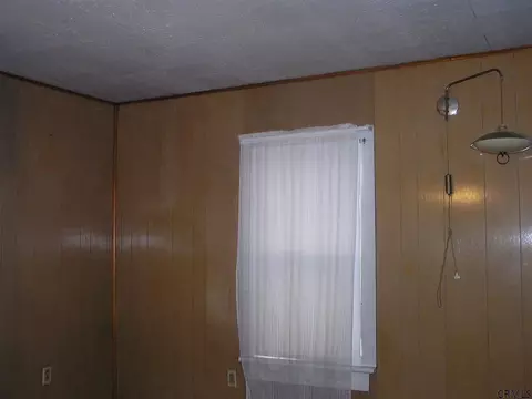 508 Chadwick Rd, Schenectady, NY 12304 photo 8