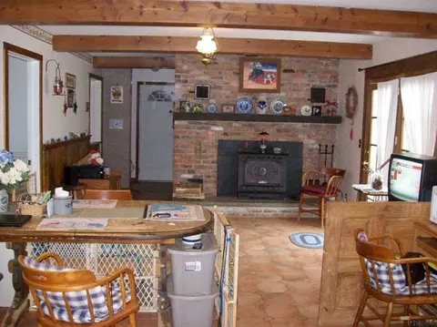 107 Maple Ave, Selkirk, NY 12158 photo 5