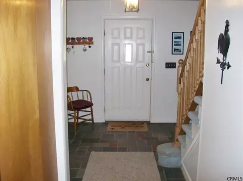 107 Maple Ave, Selkirk, NY 12158 photo 2