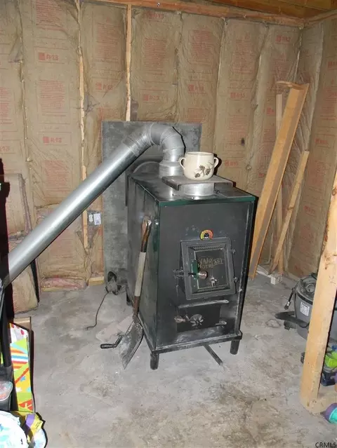 328 Smith Rd, Amsterdam, NY 12010 photo 10