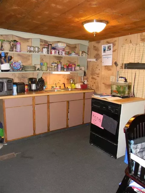 328 Smith Rd, Amsterdam, NY 12010 photo 7