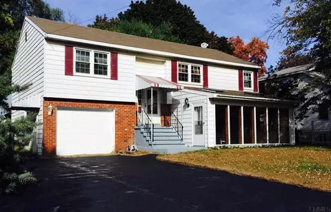 8 Elm Pl, Albany, NY 12203 photo 1