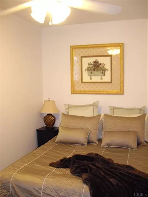 103 4th St, Saratoga Springs, NY 12866 photo 12