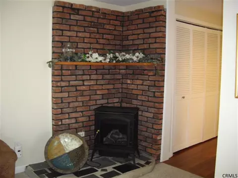 103 4th St, Saratoga Springs, NY 12866 photo 6