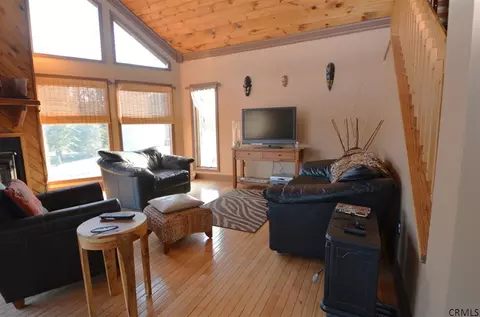 111 Perry Ln, Fonda, NY 12068 photo 5