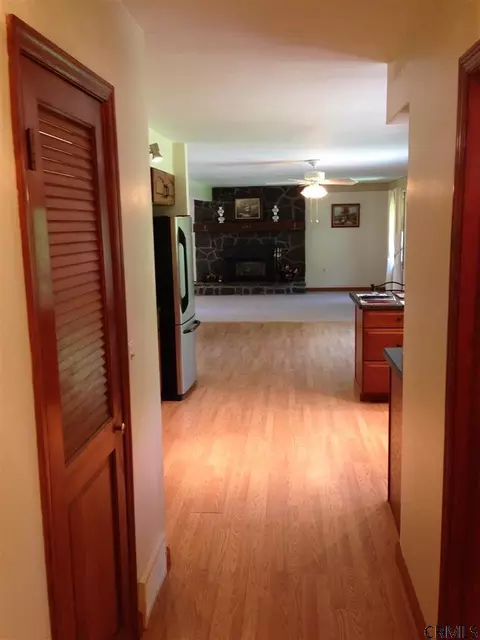 11 Hoffman St, Selkirk, NY 12158 photo 12