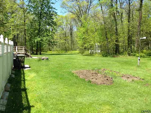 11 Hoffman St, Selkirk, NY 12158 photo 8