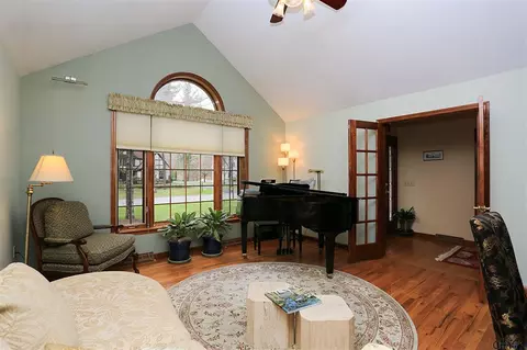 18 Timberwick Dr, Clifton Park, NY 12065 photo 6