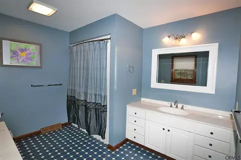 18 Timberwick Dr, Clifton Park, NY 12065 photo 23