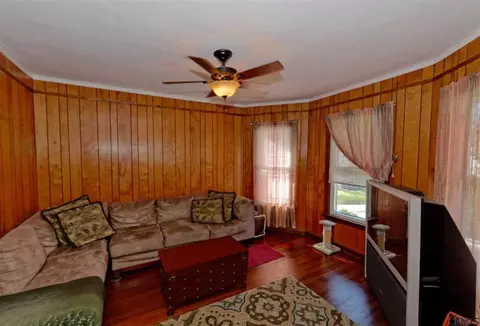 1145 Eastern Ave, Schenectady, NY 12308 photo 3