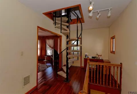 1145 Eastern Ave, Schenectady, NY 12308 photo 2