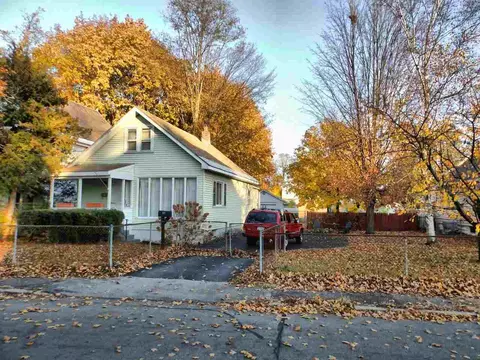 317 Perry St, Schenectady, NY 12306 photo 2