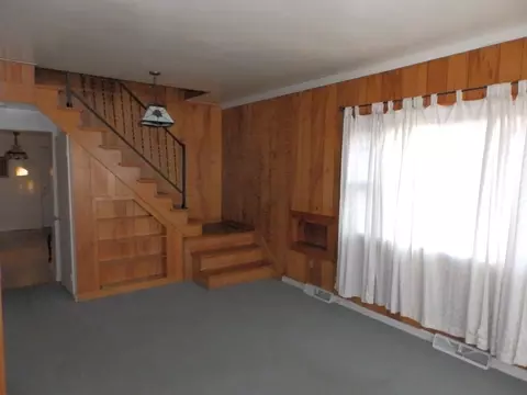 317 Perry St, Schenectady, NY 12306 photo 8