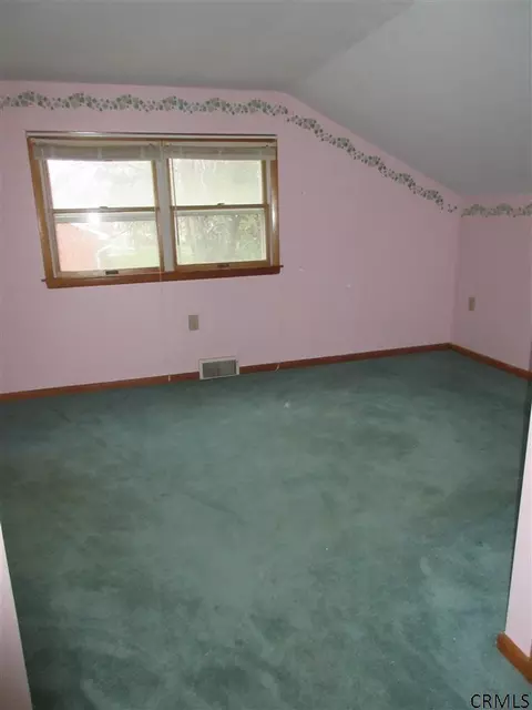 6 Wallace Dr, Delmar, NY 12054 photo 9