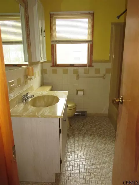 6 Wallace Dr, Delmar, NY 12054 photo 6