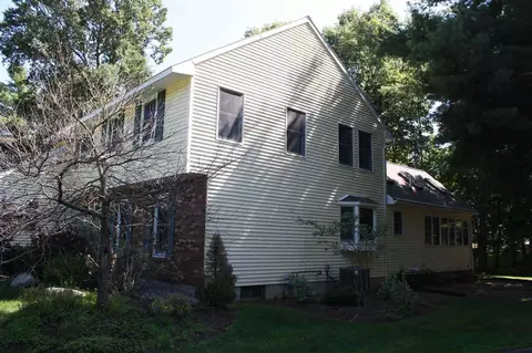 30 Middlesex Dr, Slingerlands, NY 12159 photo 14