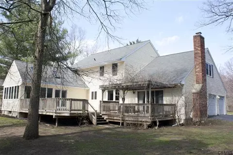 30 Middlesex Dr, Slingerlands, NY 12159 photo 13