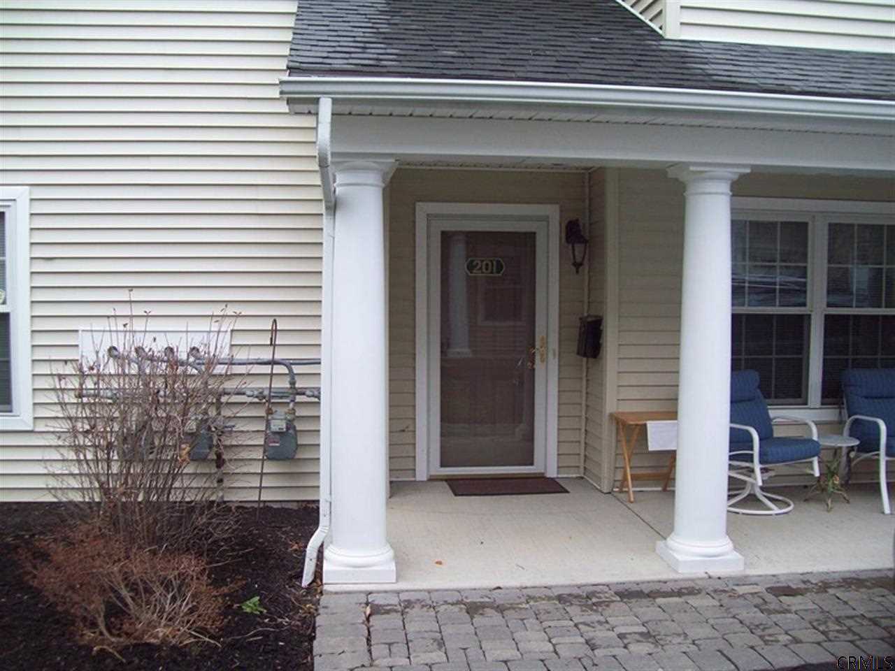 201 Vly Pointe Dr, Schenectady, NY 12309 photo 15