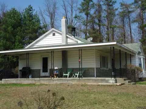 22 Lape Rd, Waterford, NY 12188 photo 2