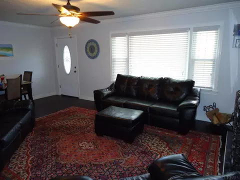 22 Lape Rd, Waterford, NY 12188 photo 4