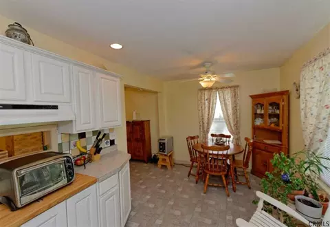 315 Sullivan Rd, Schenectady, NY 12304 photo 16
