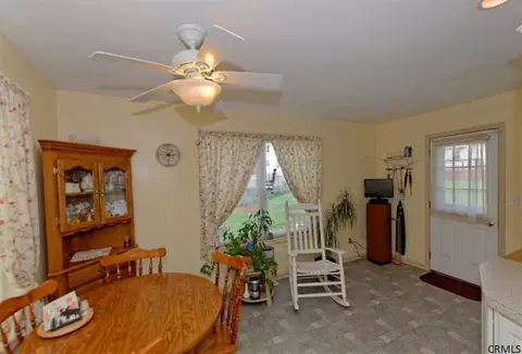 315 Sullivan Rd, Schenectady, NY 12304 photo 14