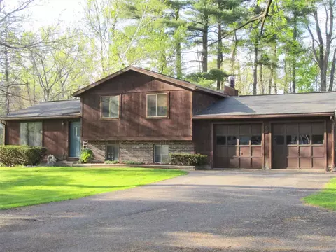 89 Maple Ave, Selkirk, NY 12158 photo 23