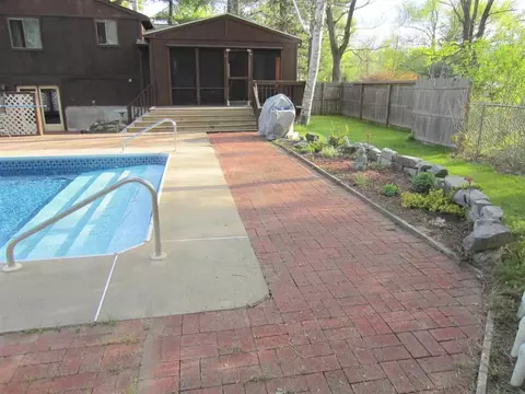 89 Maple Ave, Selkirk, NY 12158 photo 7