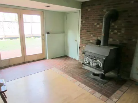 89 Maple Ave, Selkirk, NY 12158 photo 18