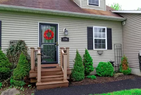 134 Trinity Pl, Selkirk, NY 12158 photo 6