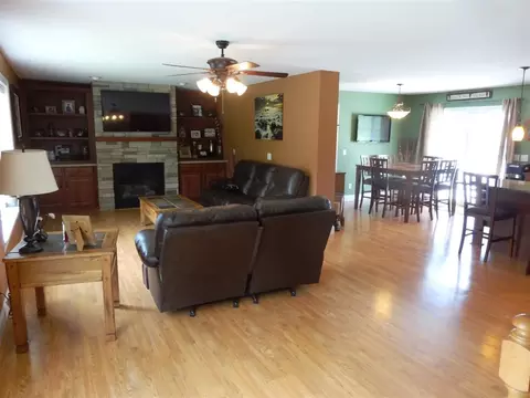 39 Annabelle Rd, Westerlo, NY 12193 photo 2