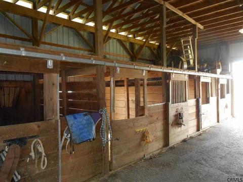 860 E Lykers Rd, Sprakers, NY 12166 photo 18