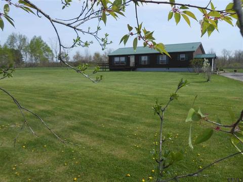 860 E Lykers Rd, Sprakers, NY 12166 photo 25