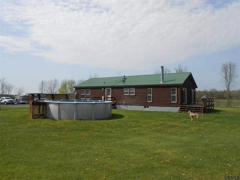860 E Lykers Rd, Sprakers, NY 12166 photo 14