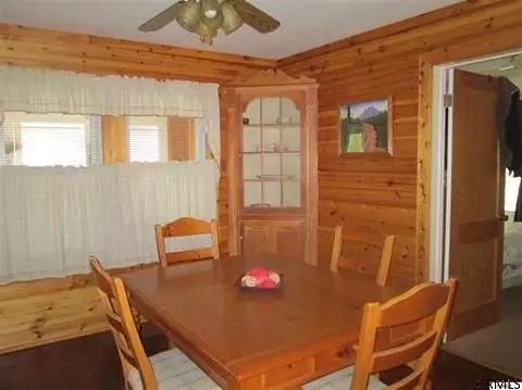 109 Easterly St, Gloversville, NY 12078 photo 6