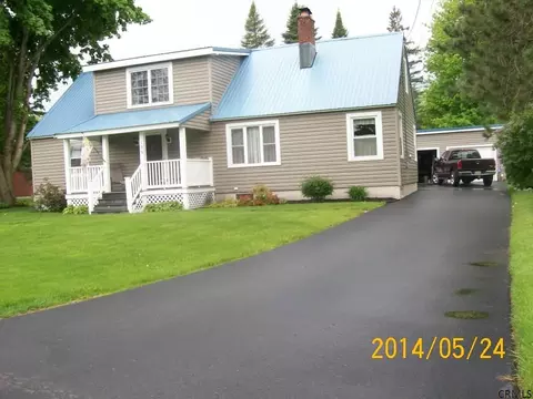 109 Easterly St, Gloversville, NY 12078 photo 1