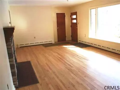 11 Bartlett Ln, Delmar, NY 12054 photo 5