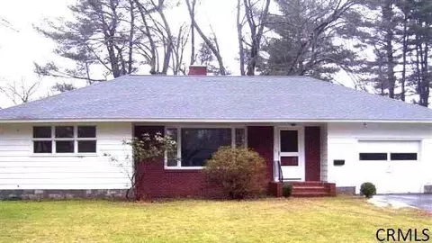 11 Bartlett Ln, Delmar, NY 12054 photo 1