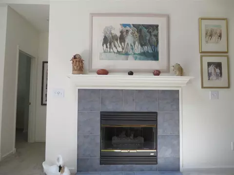 6 Killarney Ct, Saratoga Springs, NY 12866 photo 8