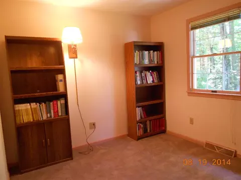 16 Pheasant Ln, Delmar, NY 12054 photo 11