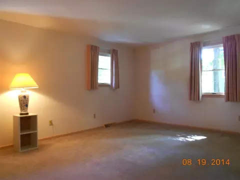 16 Pheasant Ln, Delmar, NY 12054 photo 10