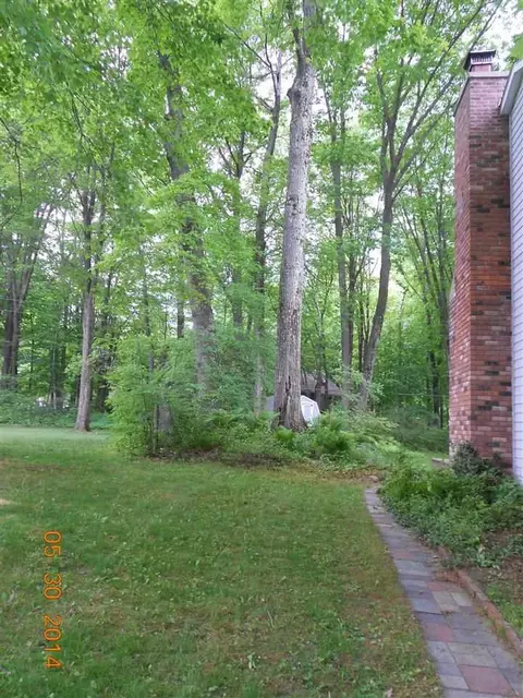 16 Pheasant Ln, Delmar, NY 12054 photo 23