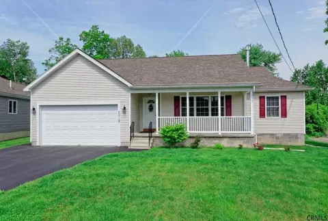 2413 Golf Ave, Schenectady, NY 12309 photo 1