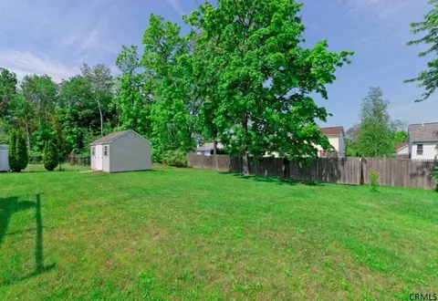 2413 Golf Ave, Schenectady, NY 12309 photo 19