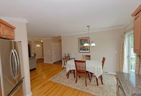 2413 Golf Ave, Schenectady, NY 12309 photo 12